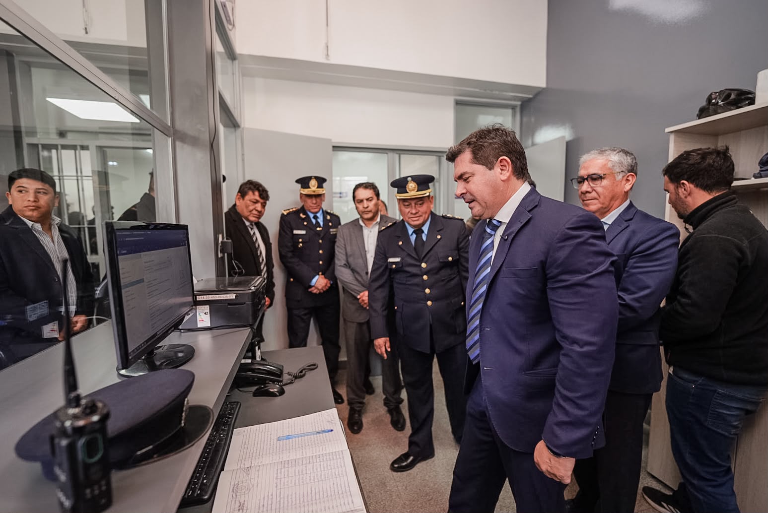 Orrego inauguró la refuncionalización de la Comisaría de Zonda para optimizar la seguridad
